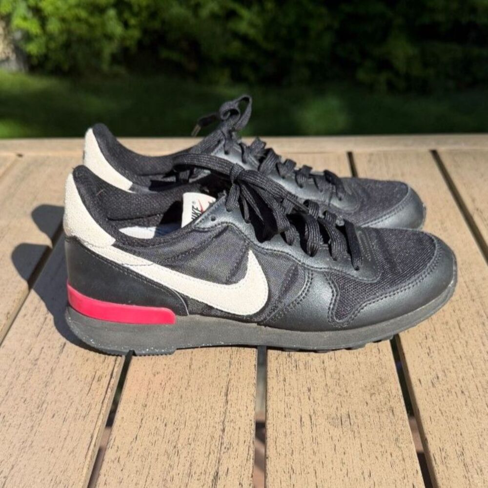 Nike Internationalist Black Sneakers AAP 716 Heel Detail Size 6.5